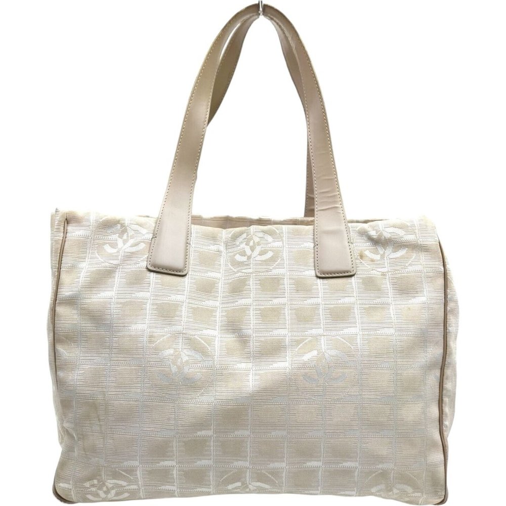 Chanel Tote Bag New Travel Line Beige Nylon. 645176S.
